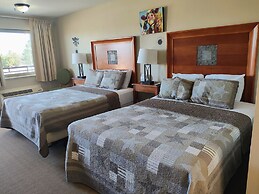 The Lodge at Russell