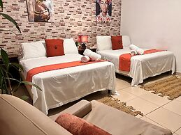 Panama House Bed & Breakfast