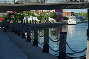 In Season Guest Suite