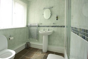 Manor Guest House