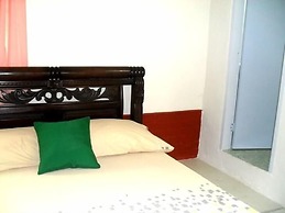 Hostal Playa Los Cocos