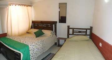 Hostal Playa Los Cocos