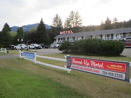 Round-Up Motel