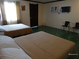 Whites and Greens Beach Resort