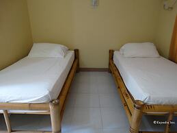 Whites and Greens Beach Resort