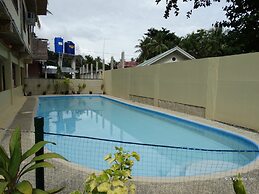 Whites and Greens Beach Resort