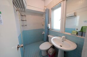 An Lan Jie Hotel - Hostel