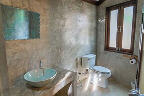 The Tropical Beach Resort