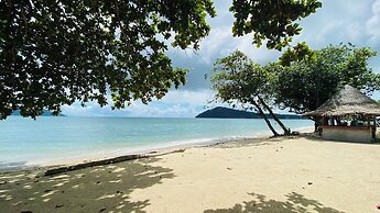 The Tropical Beach Resort