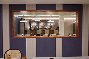 Rajarata Hotel
