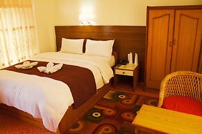 Hotel Himalayan Inn