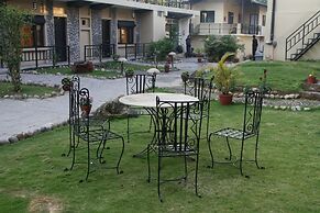 Moonlight Resort and Spa