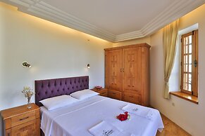 KC Apartments by Cinarlar