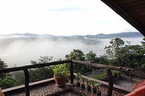 Phu Pha Nam Resort & Spa