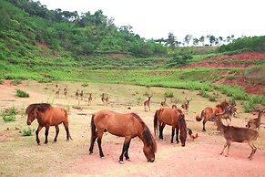 Phu Pha Nam Resort & Spa
