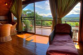 Phu Pha Nam Resort & Spa