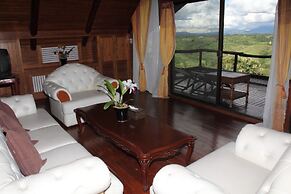 Phu Pha Nam Resort & Spa