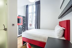 Tune Hotel Liverpool