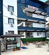 Hotel Sahin