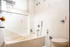 Treebo Trend Grand Plaza Nampally