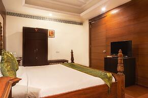 Treebo Trend Grand Plaza Nampally