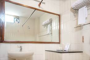 Treebo Trend Grand Plaza Nampally