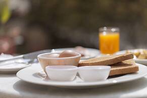 Shaligram Hotel & Spa