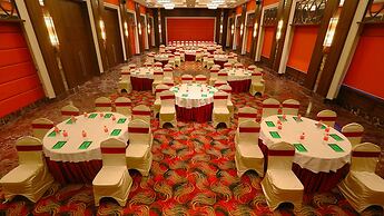 Grand Serenaa Hotel and Resorts