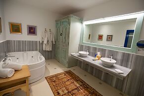 Lazib Inn Resort & Spa