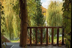 Lopota Lake Resort & Spa