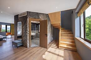 Lopota Lake Resort & Spa