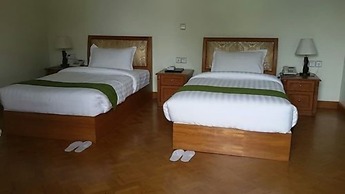 Myitkyina Plam Spring Resort Hotel