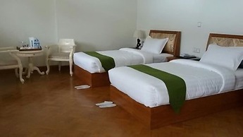 Myitkyina Plam Spring Resort Hotel