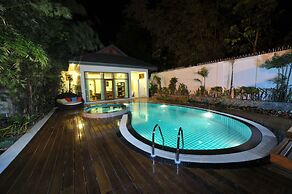 Myitkyina Plam Spring Resort Hotel