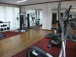 Myitkyina Plam Spring Resort Hotel