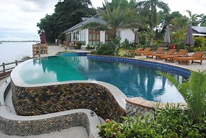 Myitkyina Plam Spring Resort Hotel