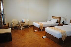Myitkyina Plam Spring Resort Hotel
