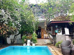 Nooit Gedacht Heritage Hotel-Original Dutch Governor's House