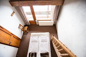 Langley Hotel La Vieille Ferme