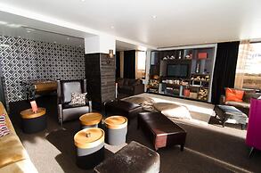 Langley Hotel Le Petit Prince