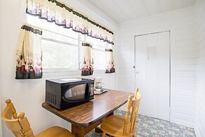 Lloyd's On The River Country Inn By Oyo