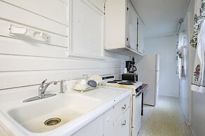 Lloyd's On The River Country Inn By Oyo