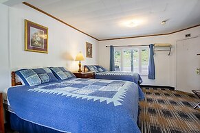 Lloyd's On The River Country Inn By Oyo