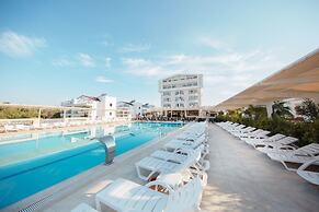 IQ Belek Resort