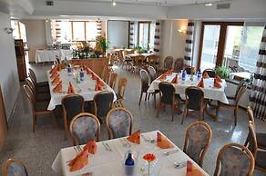 Rhön Hotel Sonnenhof - Restaurant & Café