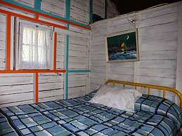 Bruce Bay Cottages & Lighthouse