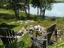 Bruce Bay Cottages & Lighthouse