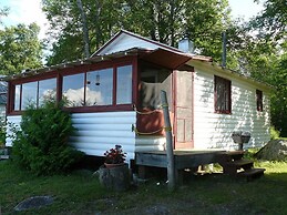 Bruce Bay Cottages & Lighthouse