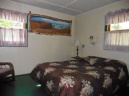 Bruce Bay Cottages & Lighthouse