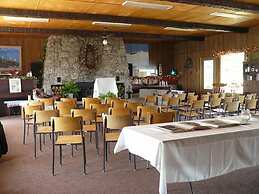 Bruce Bay Cottages & Lighthouse